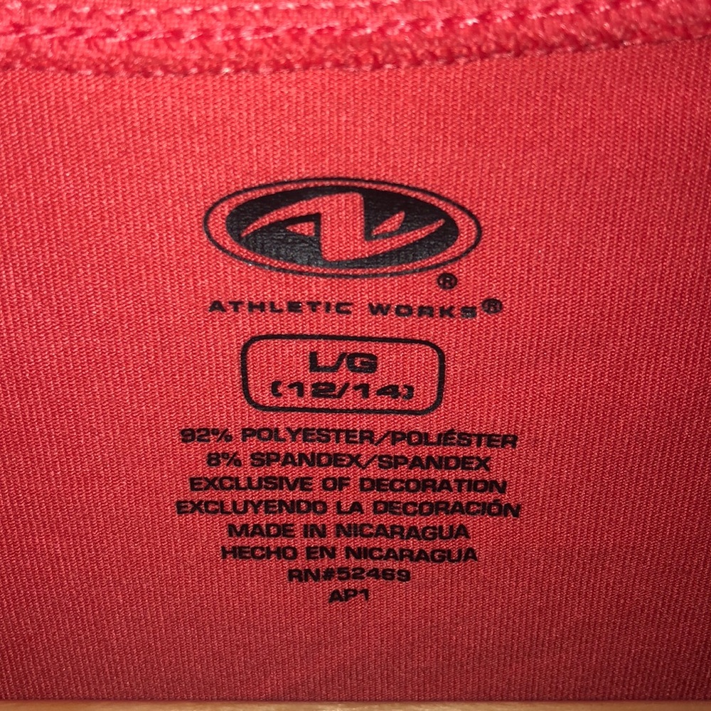 ✅ - Athletic works t-shirts - Picture 2 of 2